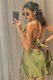 Komal Ilsanker: The Siren Song of Summer Style