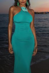 Komal Ilsanker: The Siren Song of Summer Style