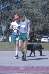 Kristen Stewart, Dylan Meyer, Dog Walk Style