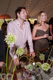 Margot Robbie Debuts Effortless Chic at GQ Heroes 2025