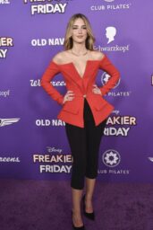 Mirei Kiritani Embraces Crimson Cool at Fantastic Beasts Premiere London