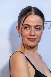 Molly Gordon Attends “Oh, Hi!” Screening in Sleek Black in LA