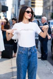 Molly Gordon: Midtown Style Duet: Colbert Show, July 