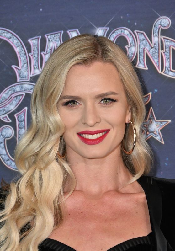 Nadiya Bychkova Attends Diamonds and Dust Gala in London