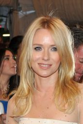 Naomi Watts Shimmers in Nude Tulle at Met Gala 2011