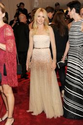 Naomi Watts Shimmers in Nude Tulle at Met Gala 2011