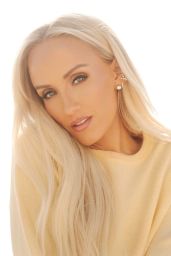 Nastia Liukin: Gymnast-Turned-Style Icon Unveils Playful Summer Looks