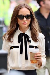 Natalie Portman - Debuts Chic Set Style for "Good Sex"