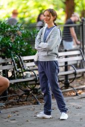 Natalie Portman Films ‘Good Sex’ in NYC’s Washington Square