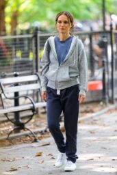 Natalie Portman Films ‘Good Sex’ in NYC’s Washington Square