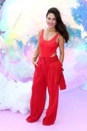 Nazan Eckes Ignites Riani Cruise with Fiery Red