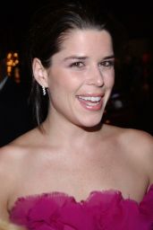 Neve Campbell’s Ruffled Romance at The Ten Commandments Premiere – 2004