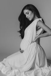 Olivia Culpo Unveils Maternal Grace in March 2025 Photoshoot