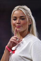 Olivia Dunne’s All-American Ease at the 2025 MLB Home Run Derby