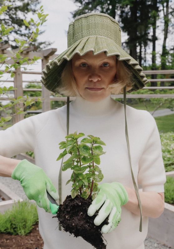 Pamela Anderson Unearths Her Roots for Architectural Digest June 2025