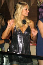 Paris Hilton Unleashes Glitter Glam at Vanity Night Club — Jan 15, 2010