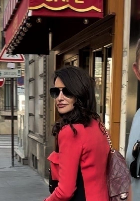 Penélope Cruz Elevates Paris Street Style in Chanel – July 9, 2025