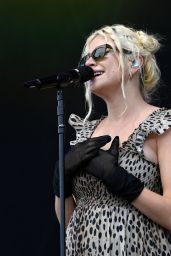 Pixie Lott Performs in Leopard Print at We Are Wirral Festival