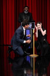 Rachel Brosnahan Debuts Punk-Tailored Chaos on Tonight Show