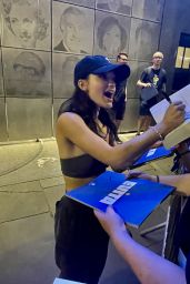 Rachel Zegler Delights Fans Outside London Palladium