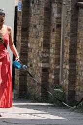 Rachel Zegler Embraces Urban Ease on London Dog Walk – July 2025