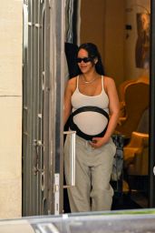 Rihanna & A$AP Rocky Depart Paris