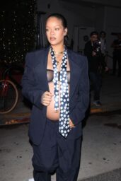 Rihanna Debuts Bold Maternity Look in Santa Monica
