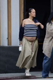 Rihanna Flaunts Bump, Unveils Sporty Street Style
