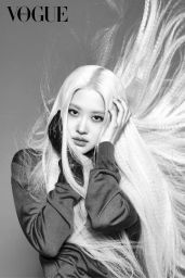 Rosé Unveils Saint Laurent Plaid Drama for Vogue Korea August 2025