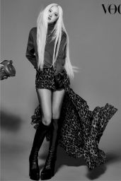 Rosé Unveils Saint Laurent Plaid Drama for Vogue Korea August 2025
