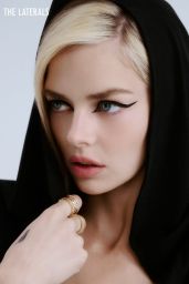 Samara Weaving Dazzles in 