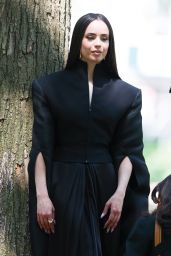 Sofia Carson - Unveils Urban Drama in Madison Square Park