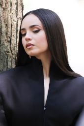 Sofia Carson - Unveils Urban Drama in Madison Square Park