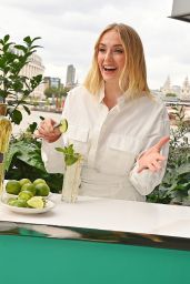 Sophie Turner’s Hugo Spritz Summer: Ferragamo, Khaite & a Fresh Comeback