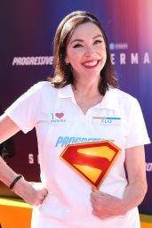 Stephanie Courtney Cheers 