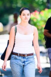 Suri Cruise Embraces Summer Ease in NYC – July 9, 2025