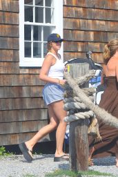 Tate McRae - Hamptons Heatwave Style, July 6, 2025