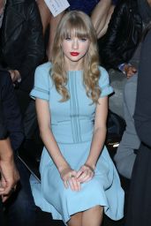 Taylor Swift Attends Elie Saab’s Paris Catwalk in Whiplash Chic – Oct 3, 2012