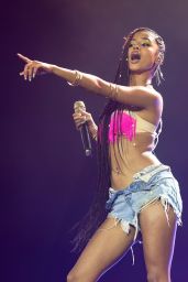 Tyla Ignites Roskilde Festival 2025 in Vibrant Stage Wear