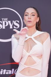 Whitney Cummings