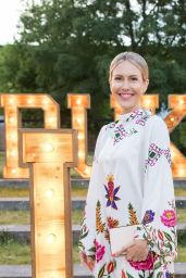 Wolke Hegenbarth Debuts Floral Drama at Berlin Producers’ Fest