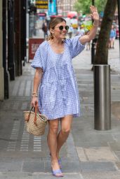 Zoe Hardman Steps Out in Gingham for London