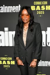Aisha Tyler Debuts Velvet Precision at Comic-Con Bash 2025