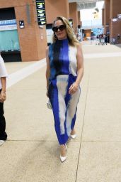 Alicia Silverstone Debuts Effortless Chic at Venice Festival