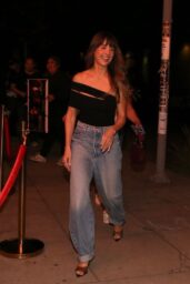 Alison Brie's Off-Duty Cool at Vista Theater