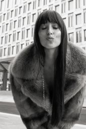 Dakota Johnson Unveils a London Cinematic Style