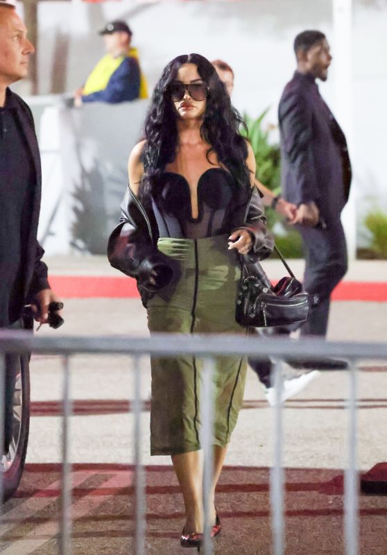 Demi Lovato Commands Forum in Edgy Bustier