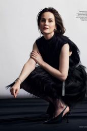 Dockery & Carmichael Unveil Downton