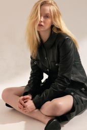 Ellie Bamber Unveils Chanel’s Velvet Authority for Exit SS25