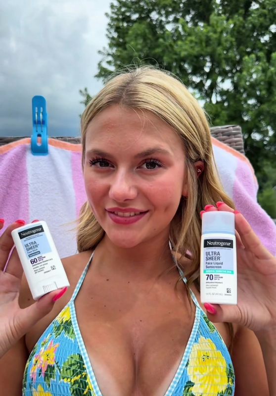 Elyse Hofer Unveils Sunscreen Style with Neutrogena